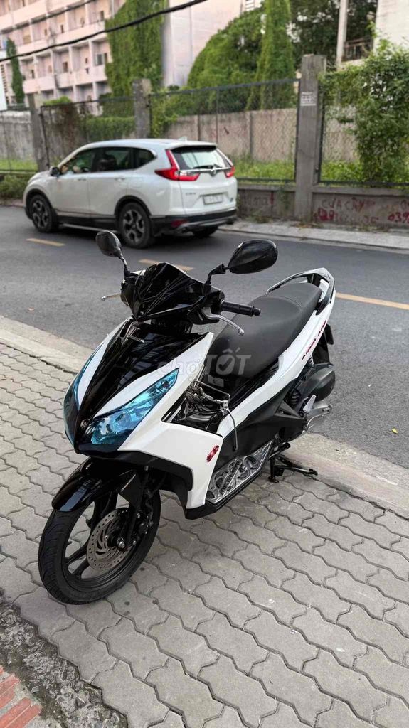 Honda Air Blade 2014 - ảnh 4