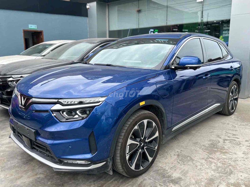 VinFast VF8 Plus 2023 - ảnh 1