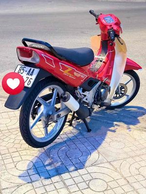 Xipo 2000 - ảnh 1