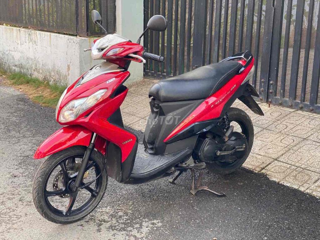 Yamaha Luvias 2016 - ảnh 4