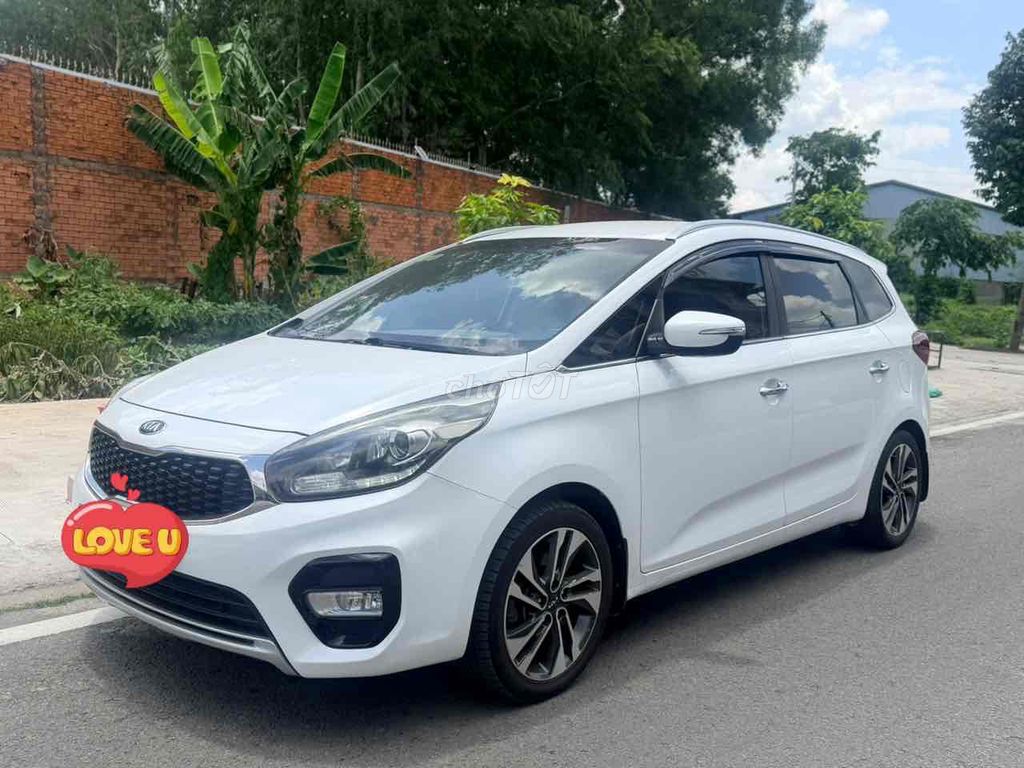 Kia Rondo 2017 - ảnh 1