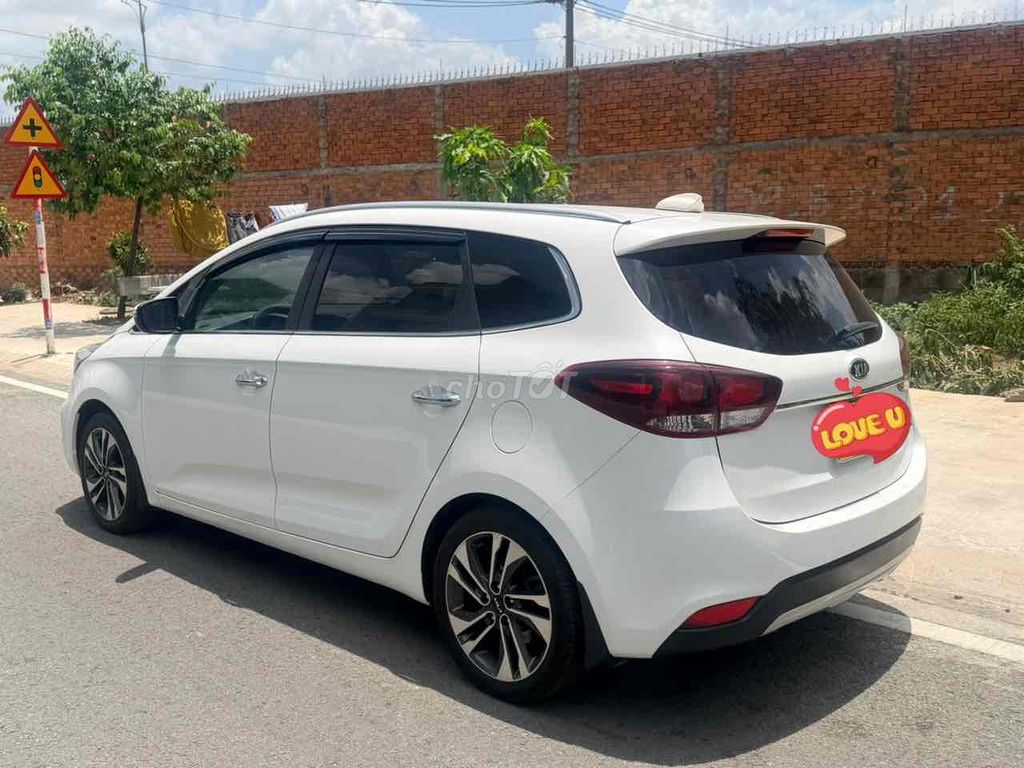 Kia Rondo 2017 - ảnh 3