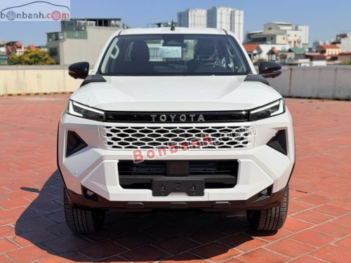 Toyota Hilux Trailhunter 2.8L 4x4 AT 2026 - ảnh 2