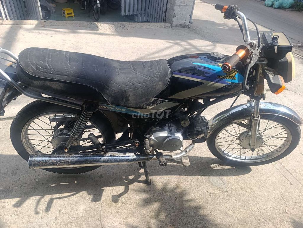 Honda Win 2010 - ảnh 2