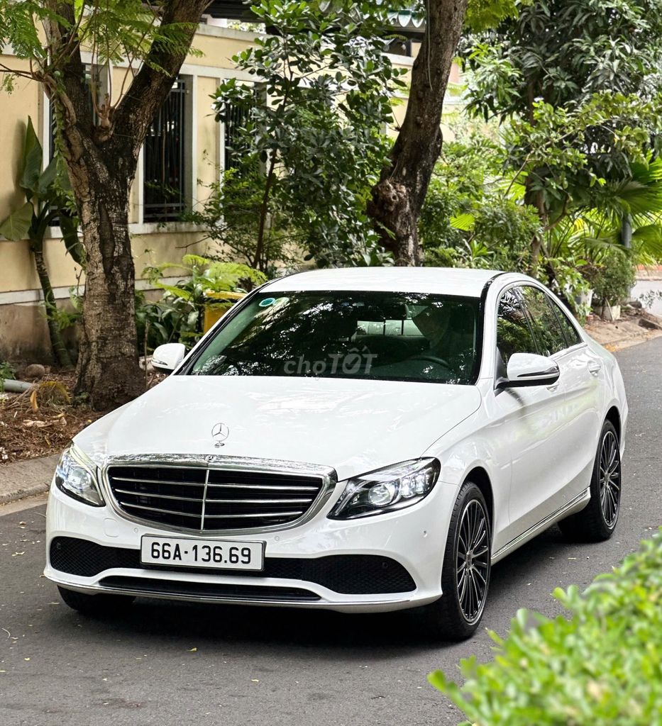 Mercedes-Benz 2021 - ảnh 3