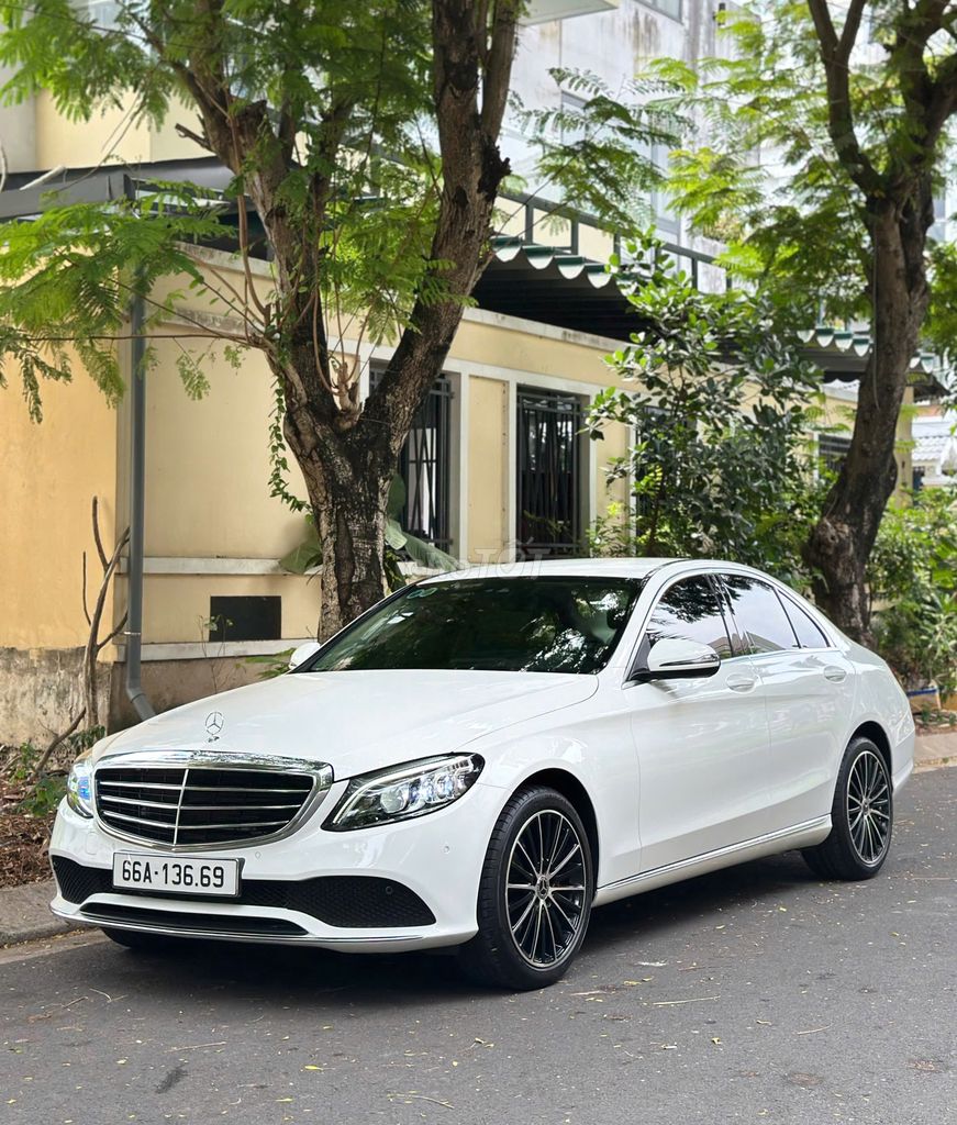 Mercedes-Benz 2021 - ảnh 4