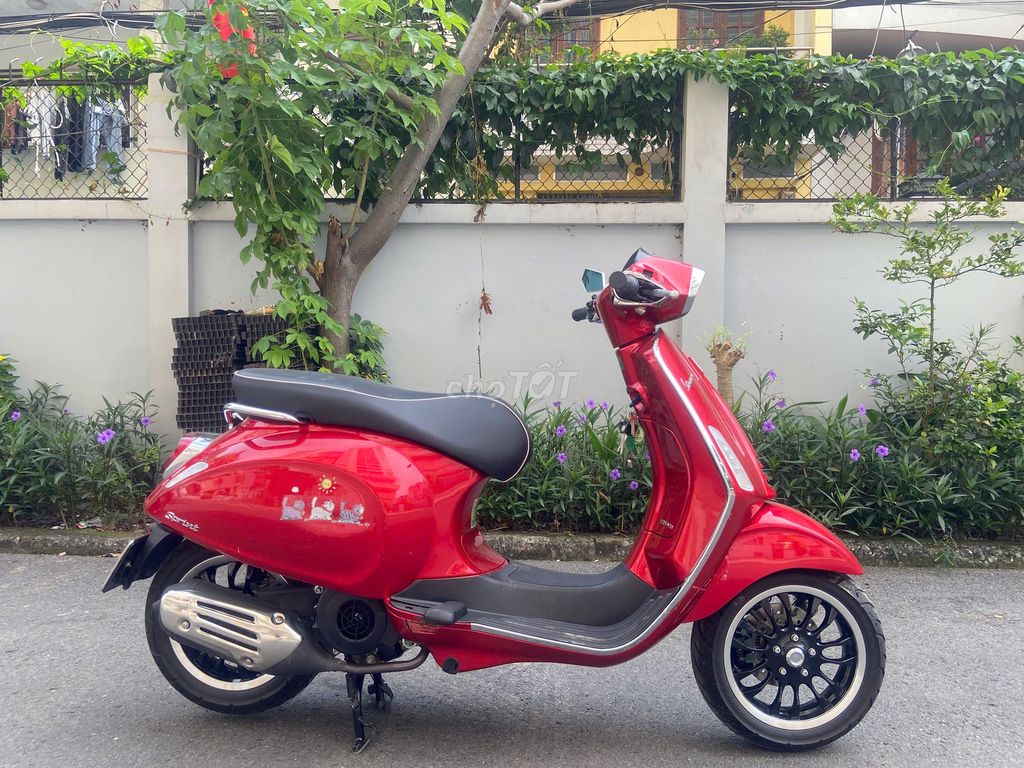 Piaggio Vespa 2024 - ảnh 1