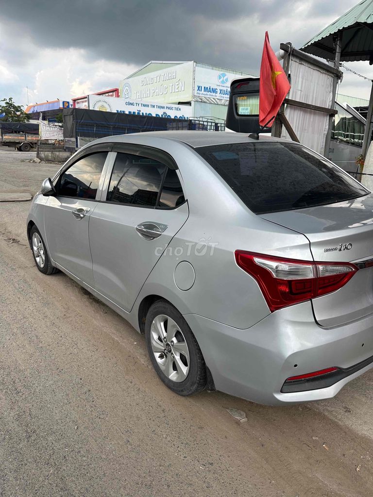 Hyundai Grand i10 - ảnh 3