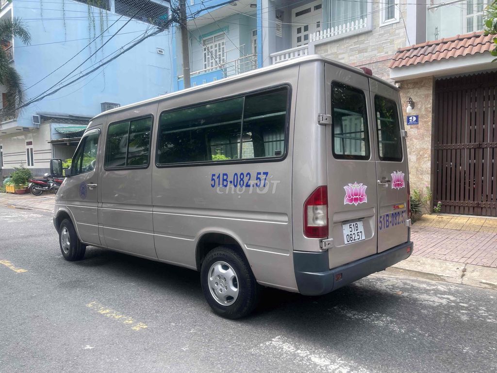 Mercedes-Benz - ảnh 4