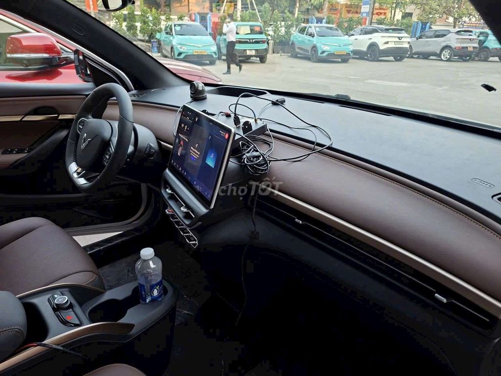 VinFast VF8 Plus - ảnh 5