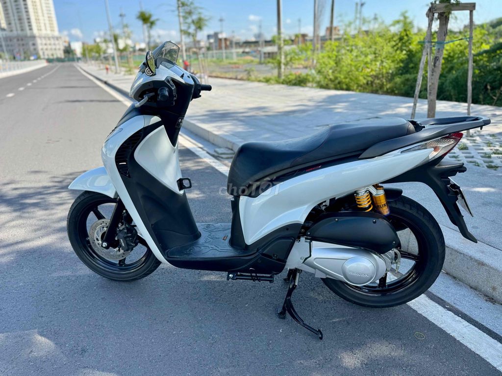 Honda SH 2011 - ảnh 2
