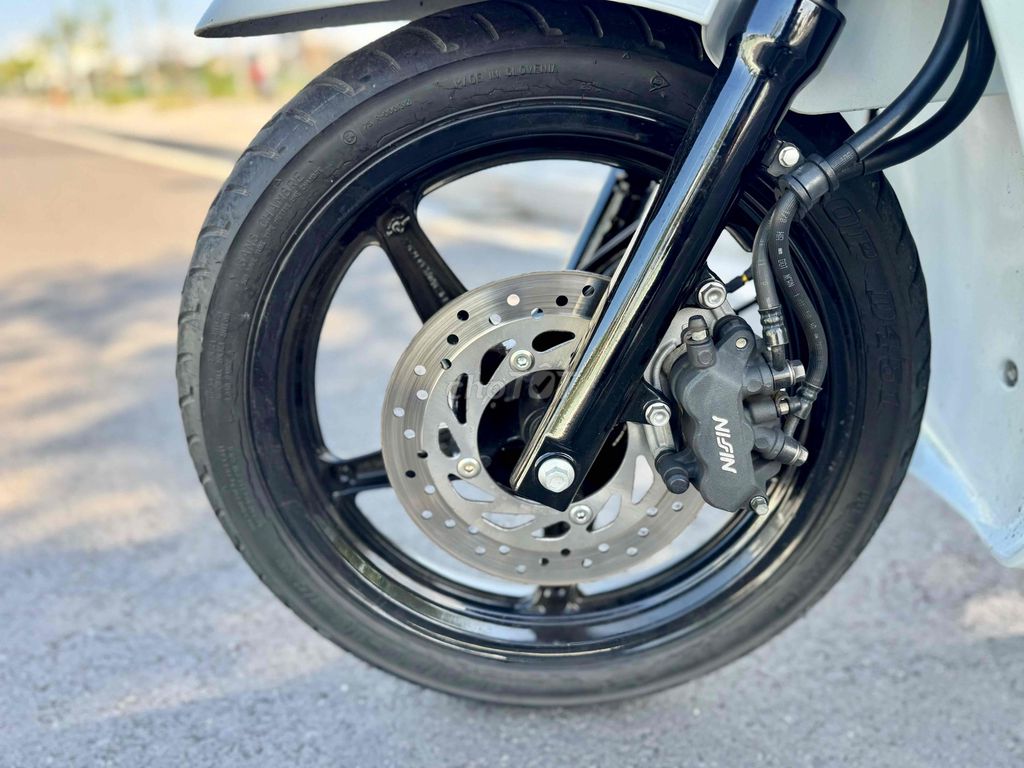Honda SH 2011 - ảnh 4