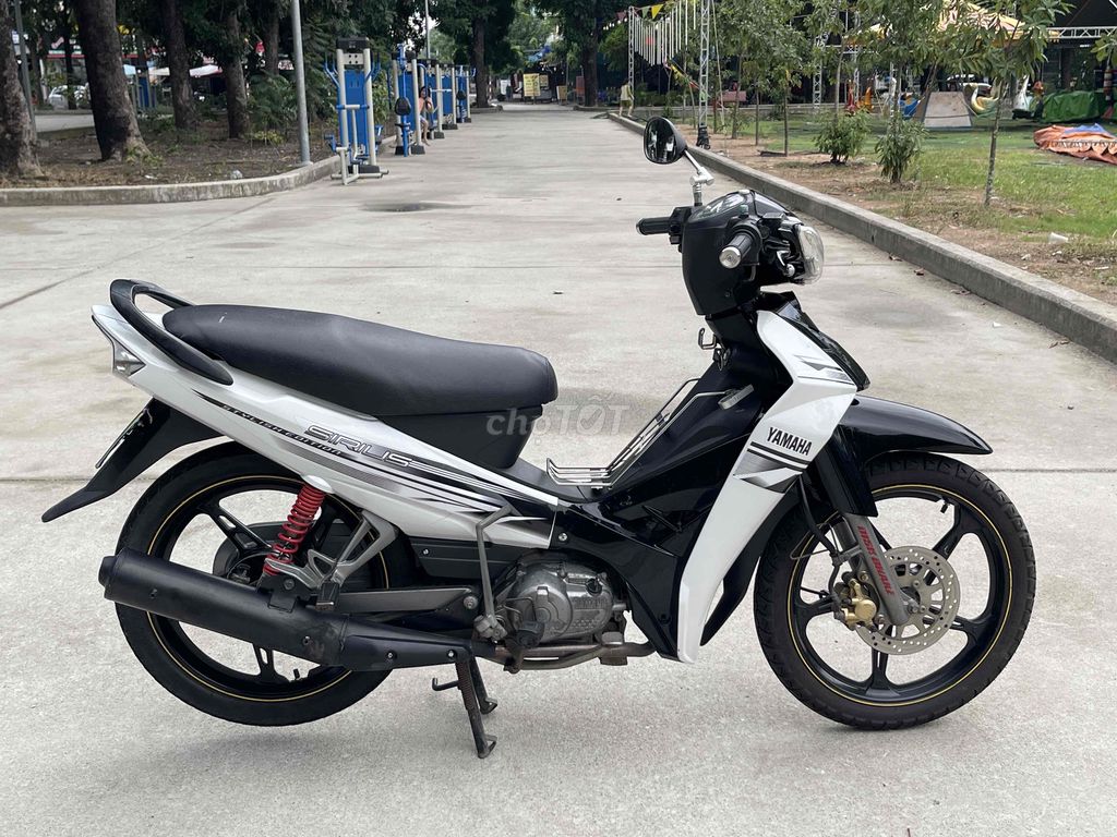 Yamaha Sirius 2012 - ảnh 1