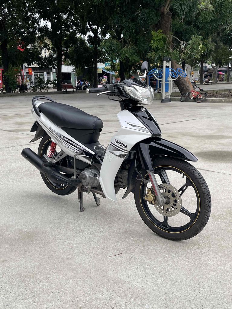 Yamaha Sirius 2012 - ảnh 2