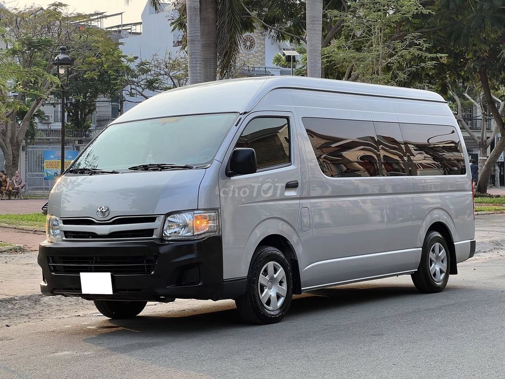 Toyota 2013 - ảnh 1