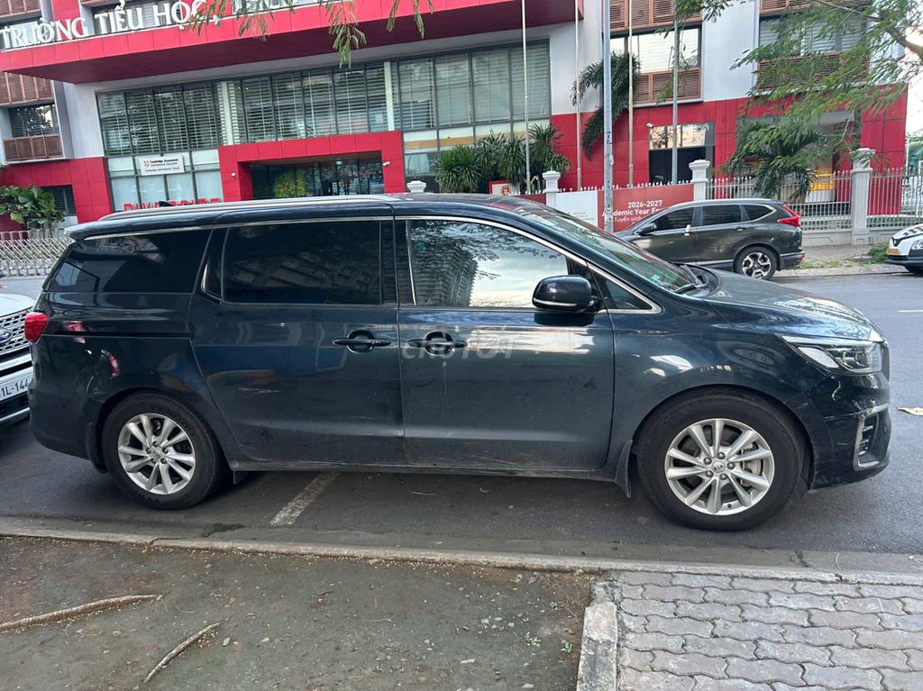 Kia Sedona 2018 - ảnh 3