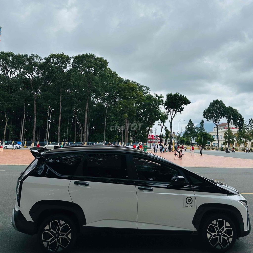 Hyundai Stargazer - ảnh 2