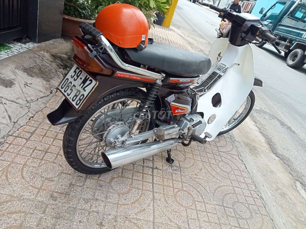 Dream m 2008 - ảnh 1