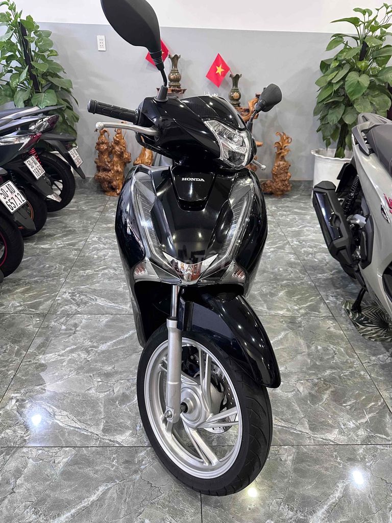 Honda SH 2017 - ảnh 1