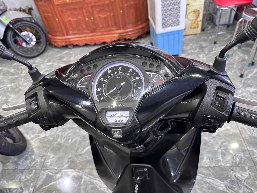 Honda SH 2017 - ảnh 3
