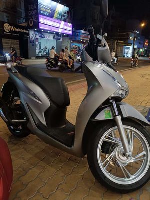 Honda SH 2025 - ảnh 1
