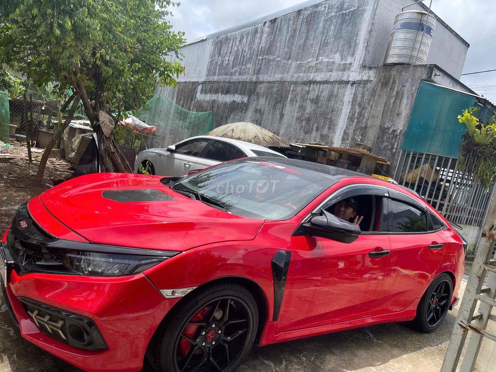Honda Civic 2019 - ảnh 1