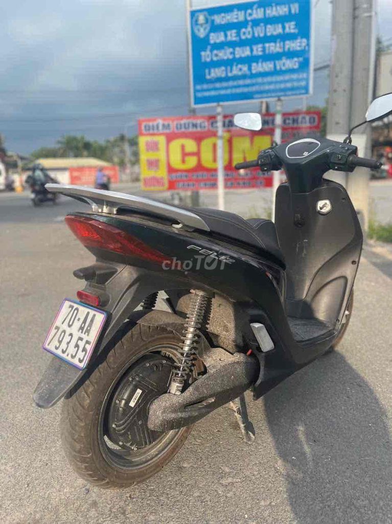 VinFast 2025 - ảnh 3