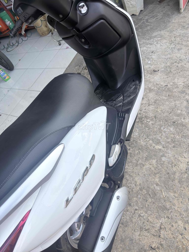 Honda Lead 2011 - ảnh 3