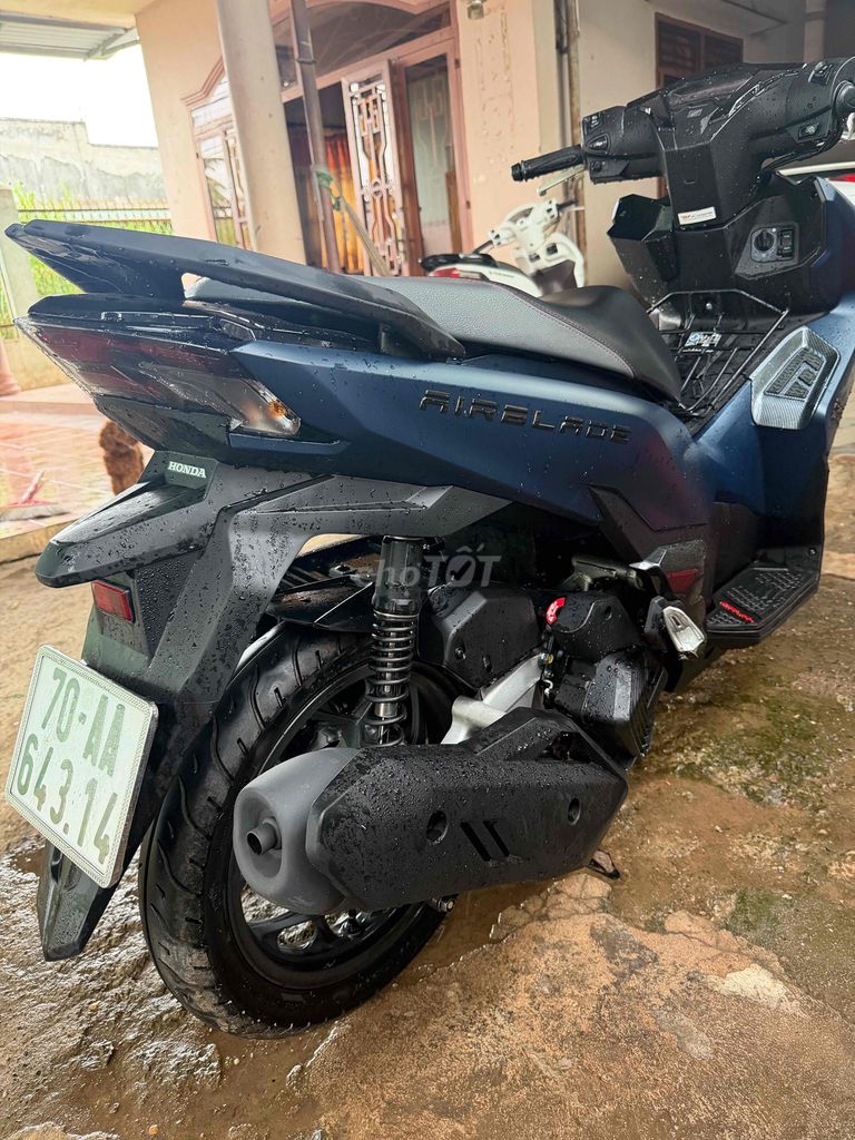 Honda Air Blade 2025 - ảnh 4