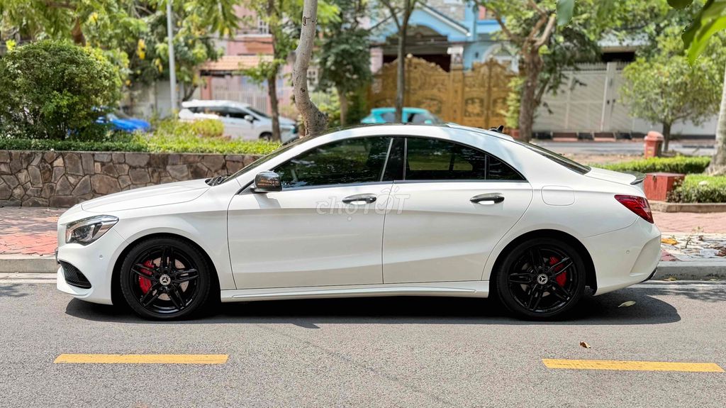 Mercedes-Benz 2018 - ảnh 4