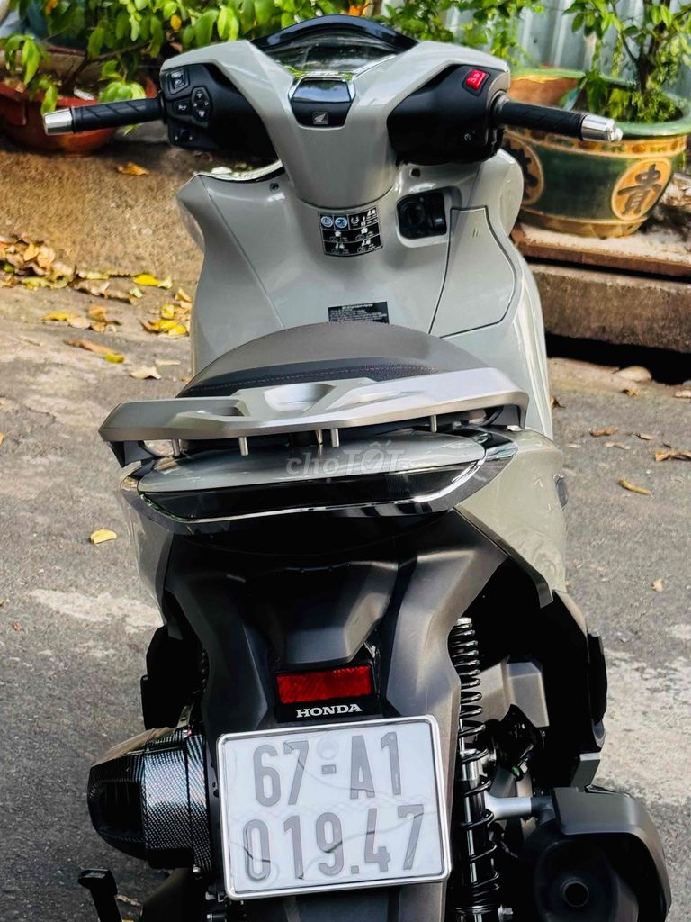 Honda SH 2023 - ảnh 2