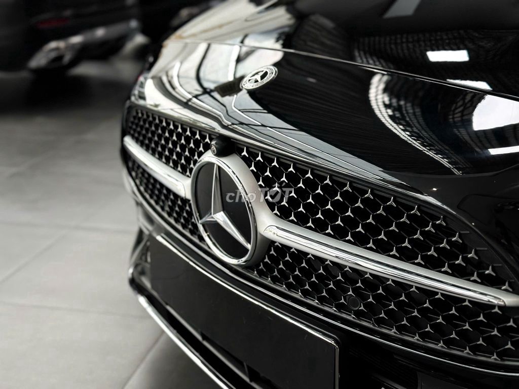 Mercedes-Benz 2022 - ảnh 3