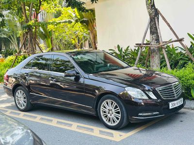 Mercedes Benz 2010 - ảnh 1