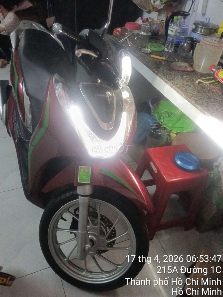 Honda SH Mode 2025 - ảnh 1