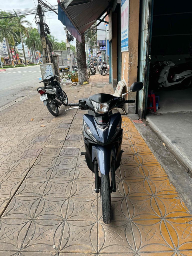 WAVE RSX 2022 - ảnh 1