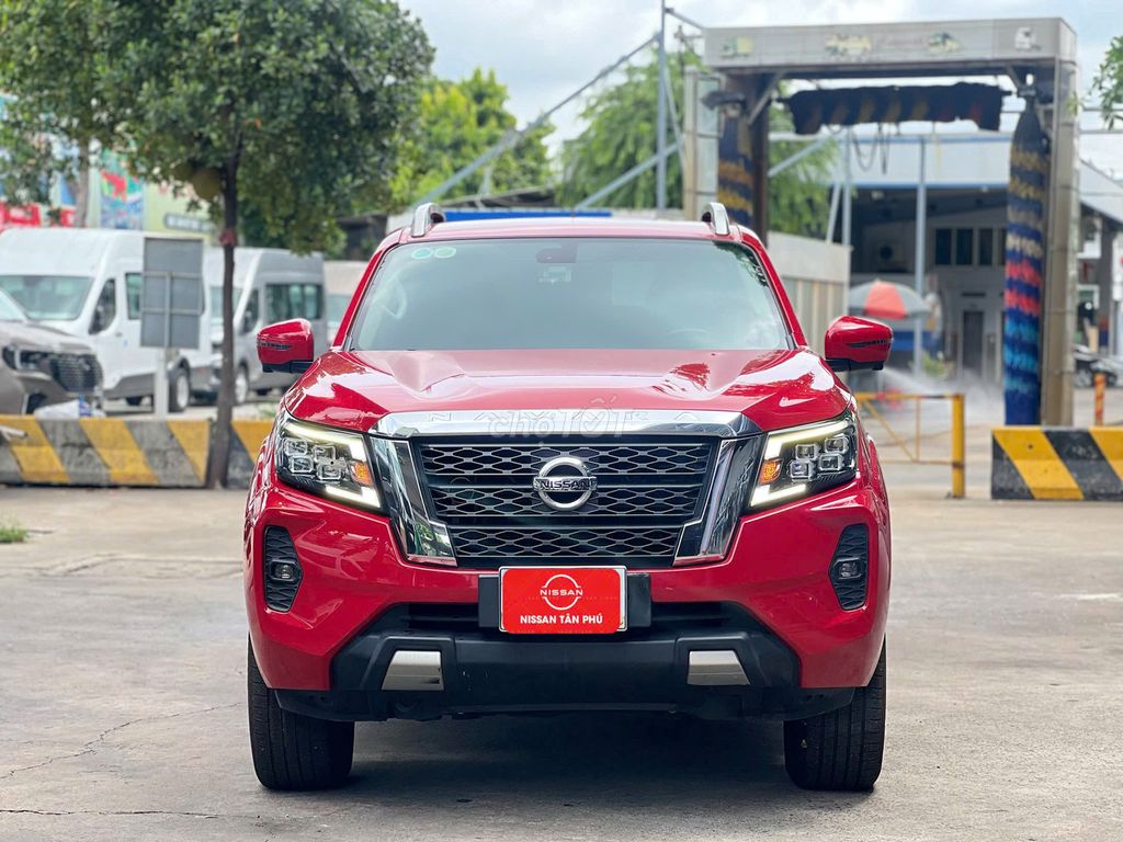 Nissan Navara 2021 - ảnh 2