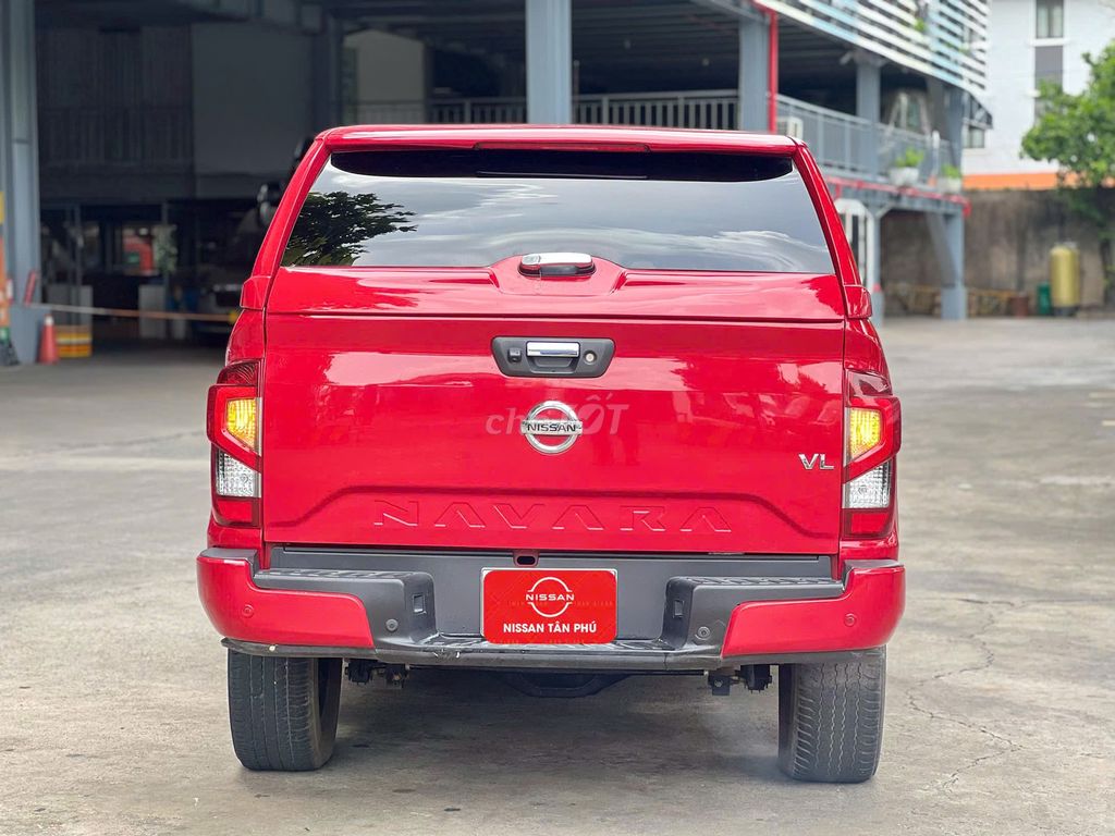 Nissan Navara 2021 - ảnh 3