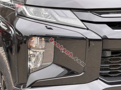 Mitsubishi Triton 2021 - ảnh 3