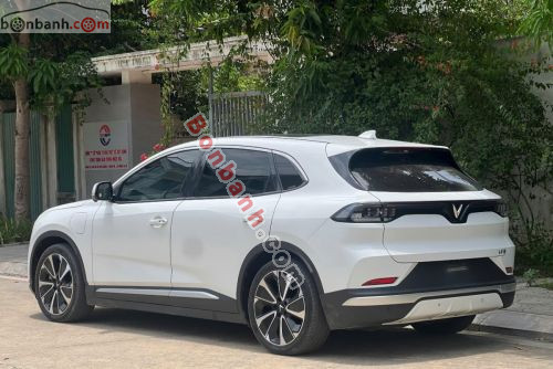 VinFast VF8 Plus AWD 2023 - ảnh 5