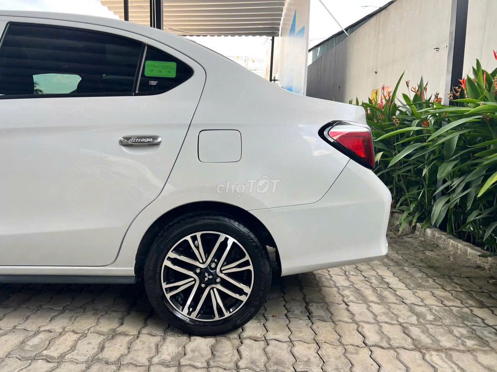 Mitsubishi 2025 - ảnh 5