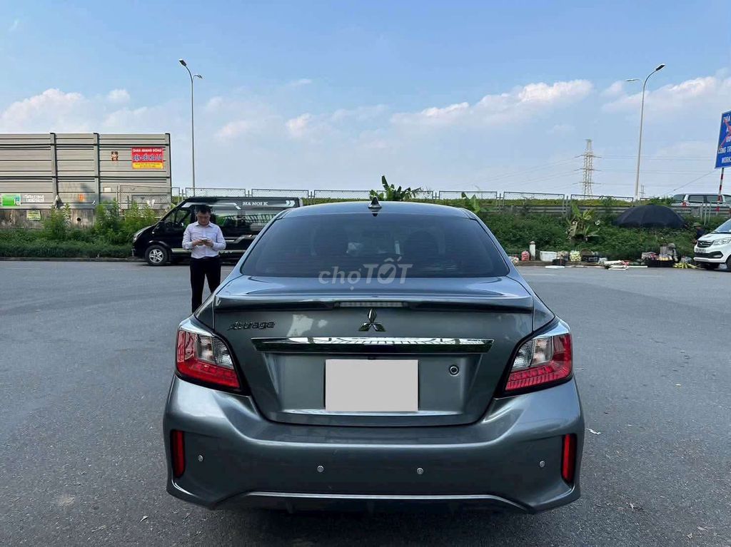 Mitsubishi - ảnh 4