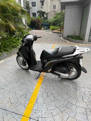 Honda SH 2018 - ảnh 1
