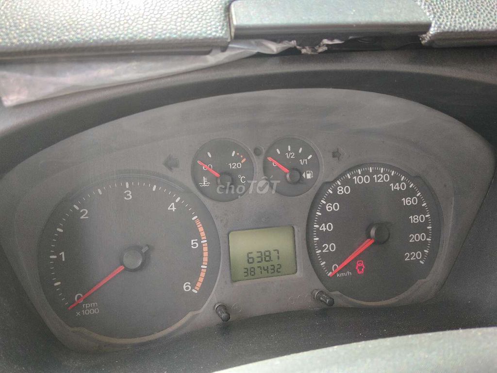 Ford Transit - ảnh 2