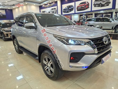 Toyota Fortuner 2.4G 4x2 AT 2021 - ảnh 2