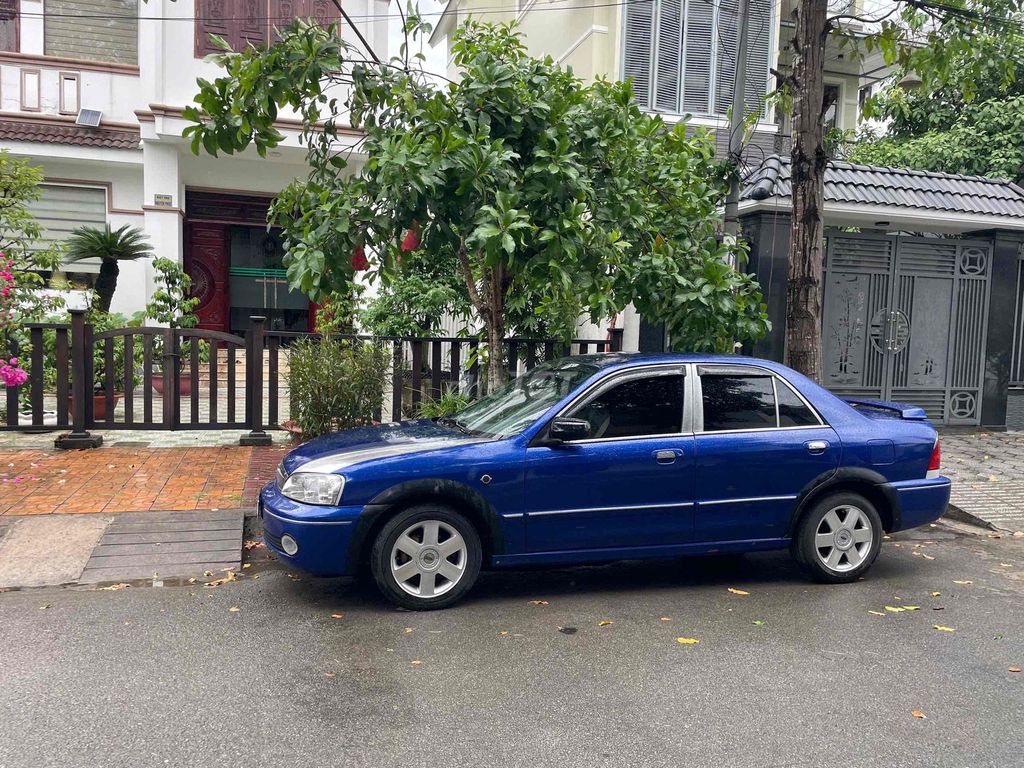 Ford Laser 2003 - ảnh 4