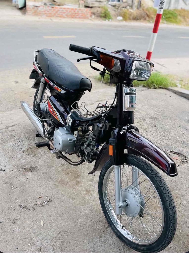 Honda Dream 2004 - ảnh 1