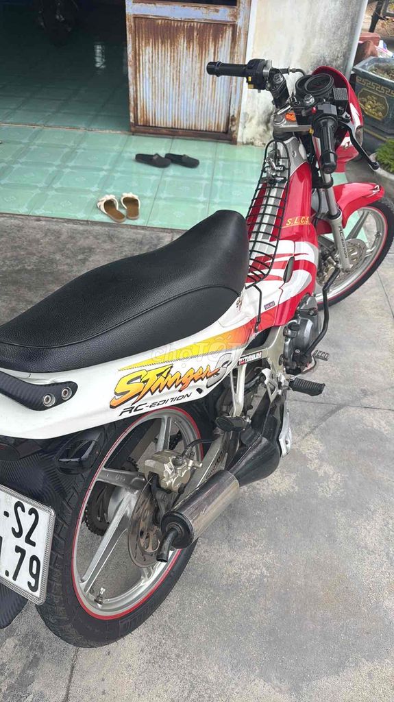 Suzuki 2000 - ảnh 1