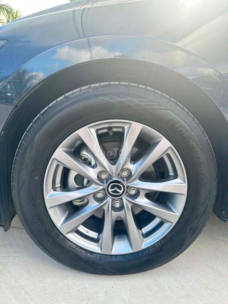 Mazda 3 - ảnh 4