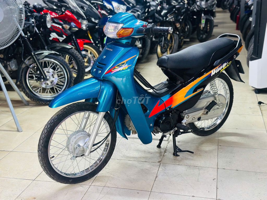 XE M 2003 - ảnh 3