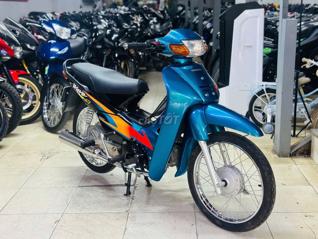 XE M 2003 - ảnh 4